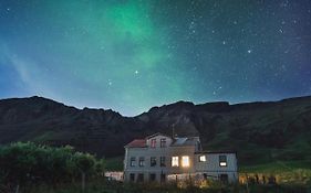 Hvammur 2 Guesthouse